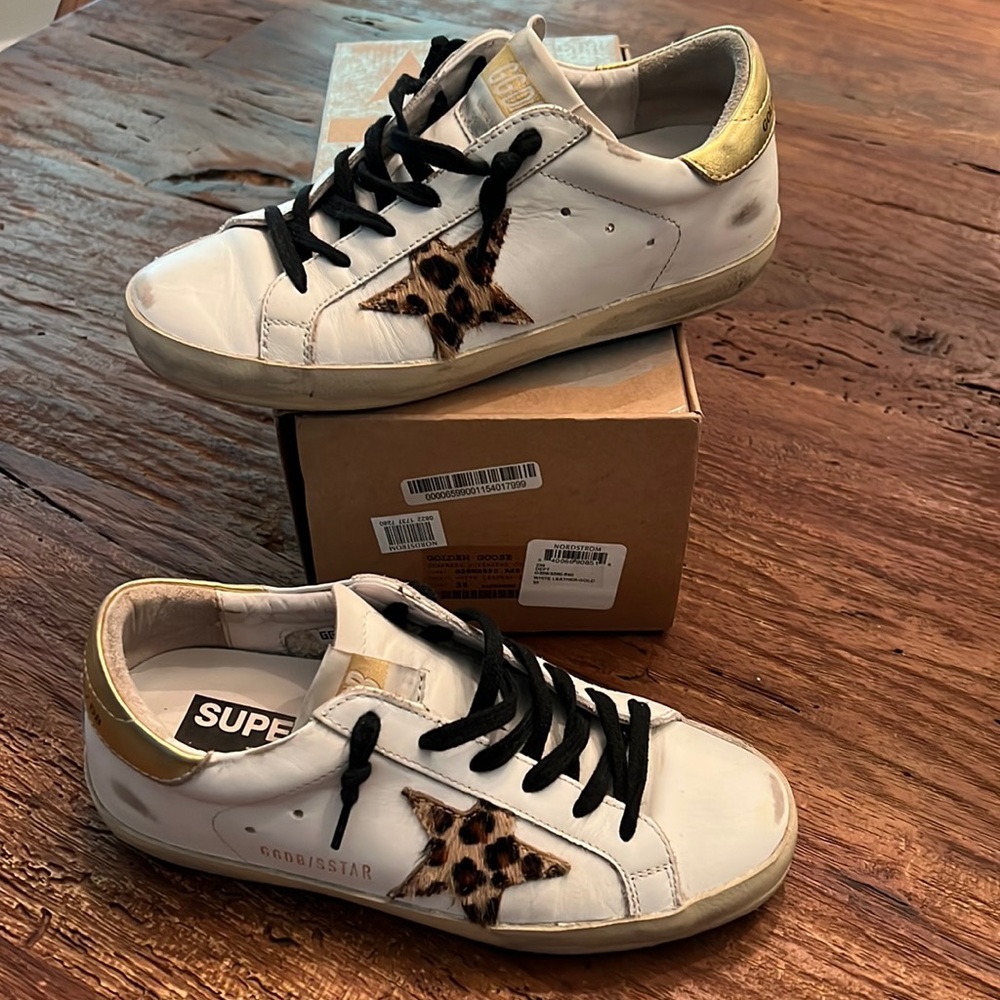 Golden Goose Superstar Sneaker in White Leather, Gold & Leopard Size 35 EUC